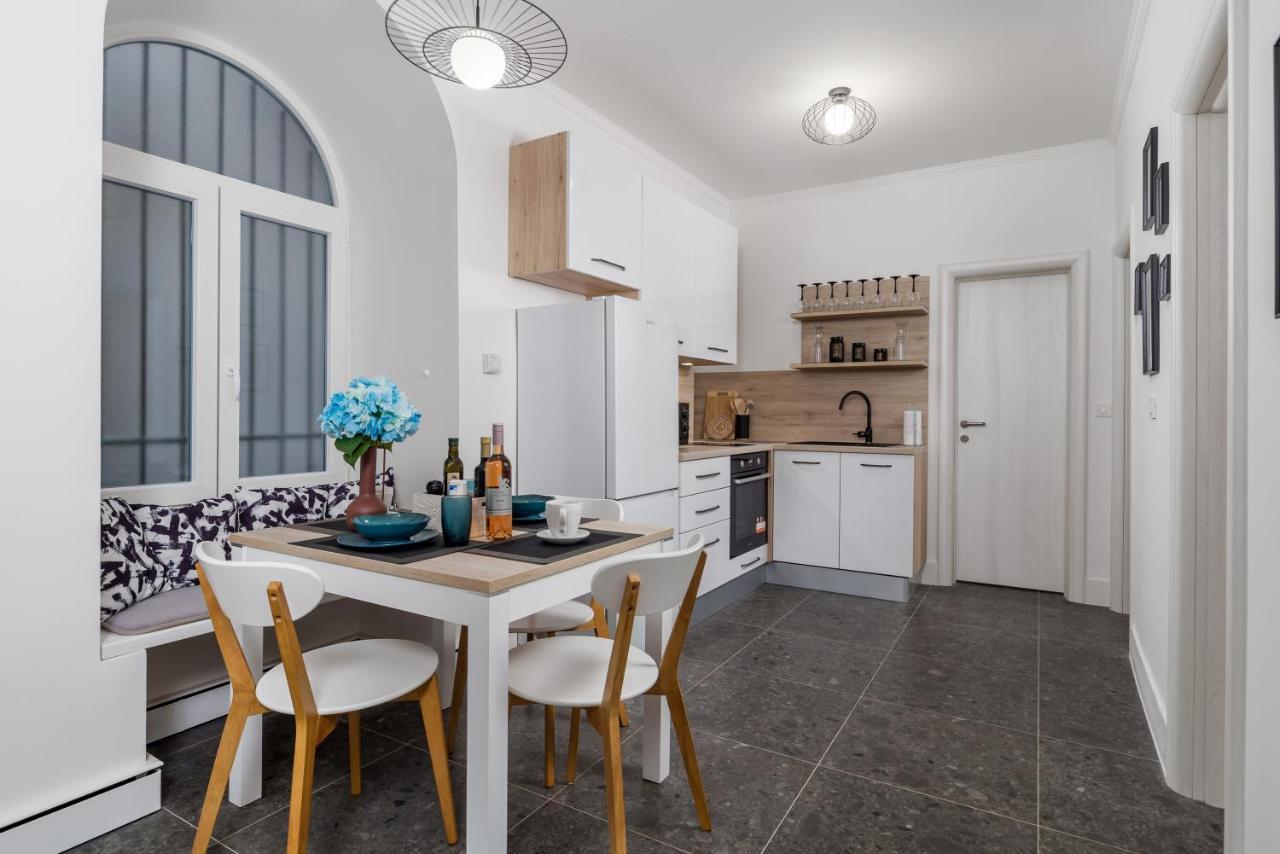 רייקה Apartman Lamandra מראה חיצוני תמונה