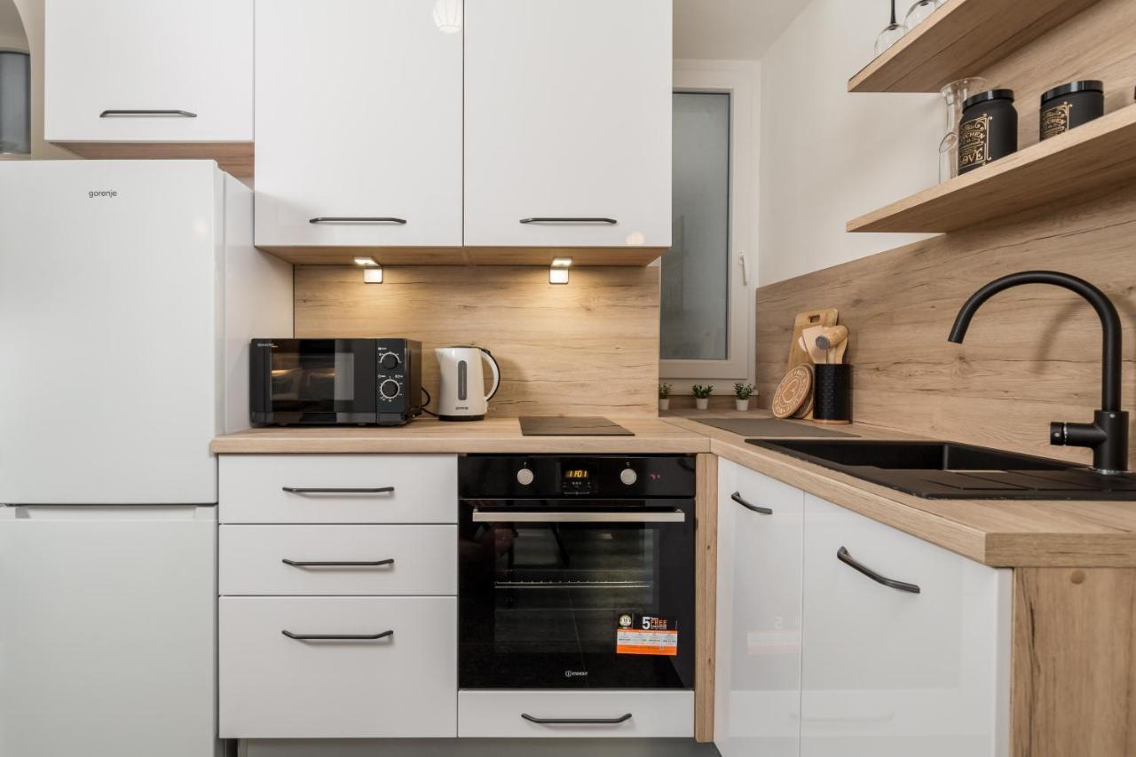 רייקה Apartman Lamandra מראה חיצוני תמונה