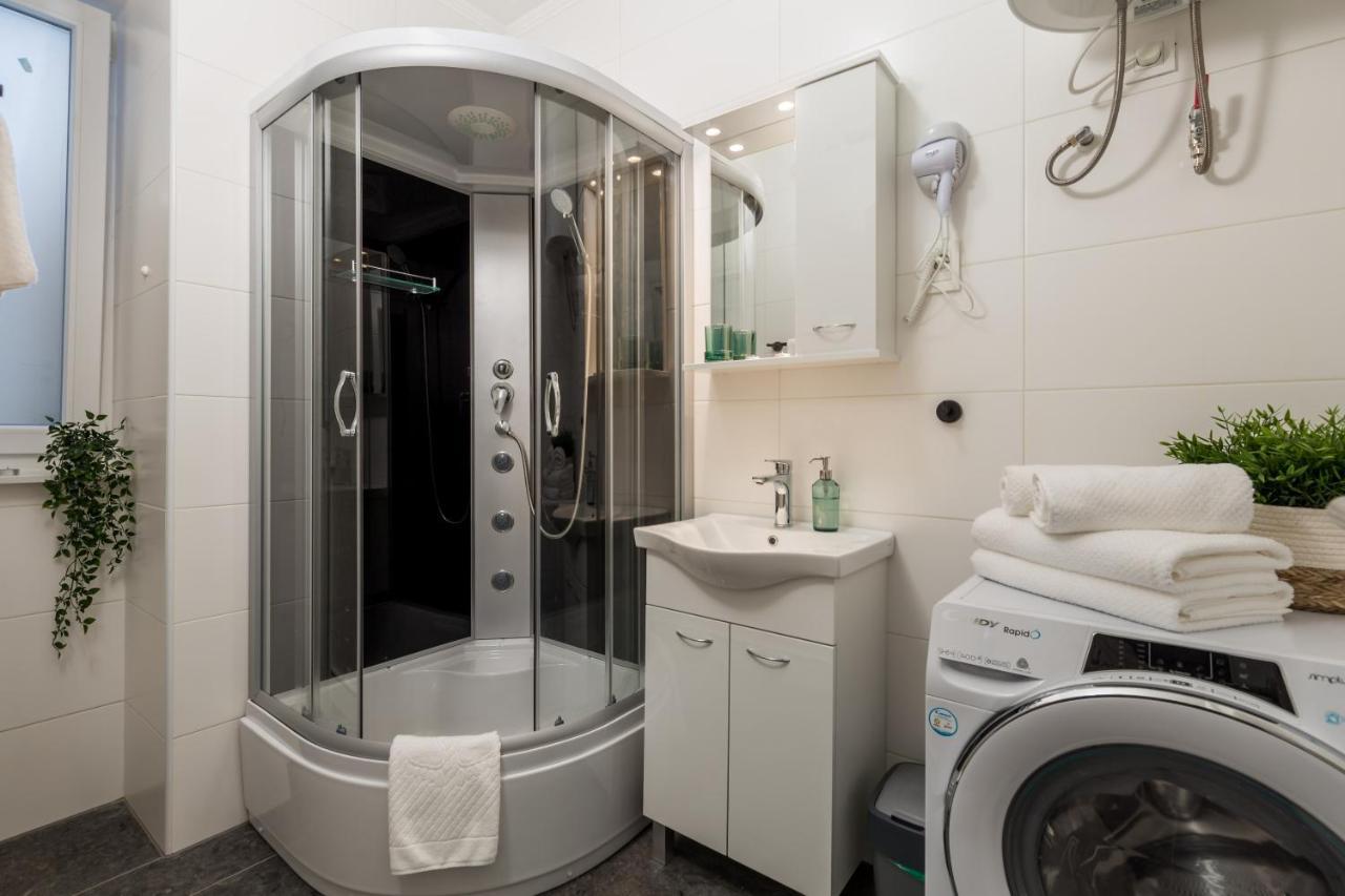 רייקה Apartman Lamandra מראה חיצוני תמונה